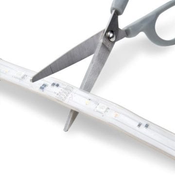 Lightstrip Philips Hue avec câble d'alimentation, adaptateur, box de signalisation et connecteur